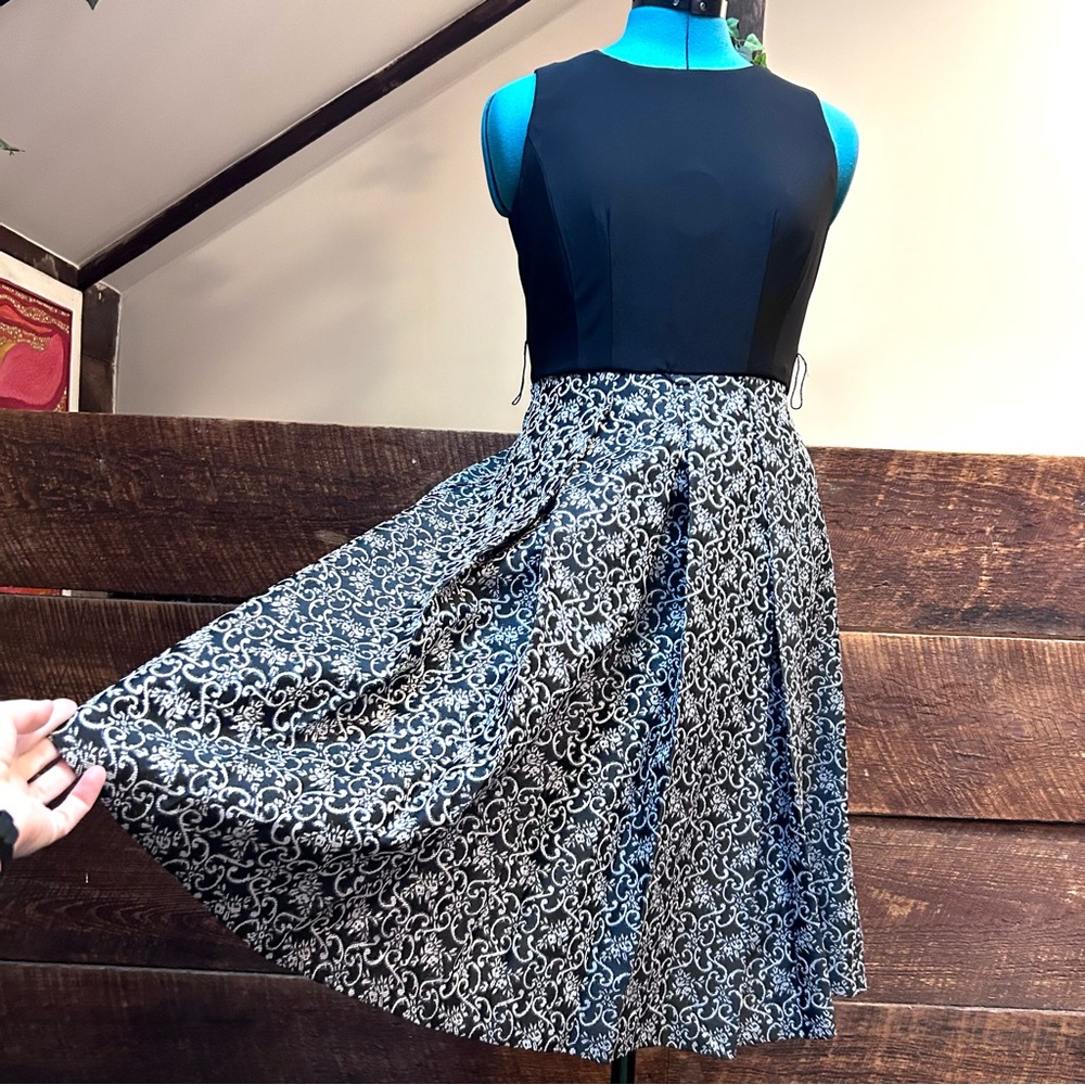 Cynthia Rowley Sleeveless A-Line Dress w/ Gothic Brocade Pleated Skirt